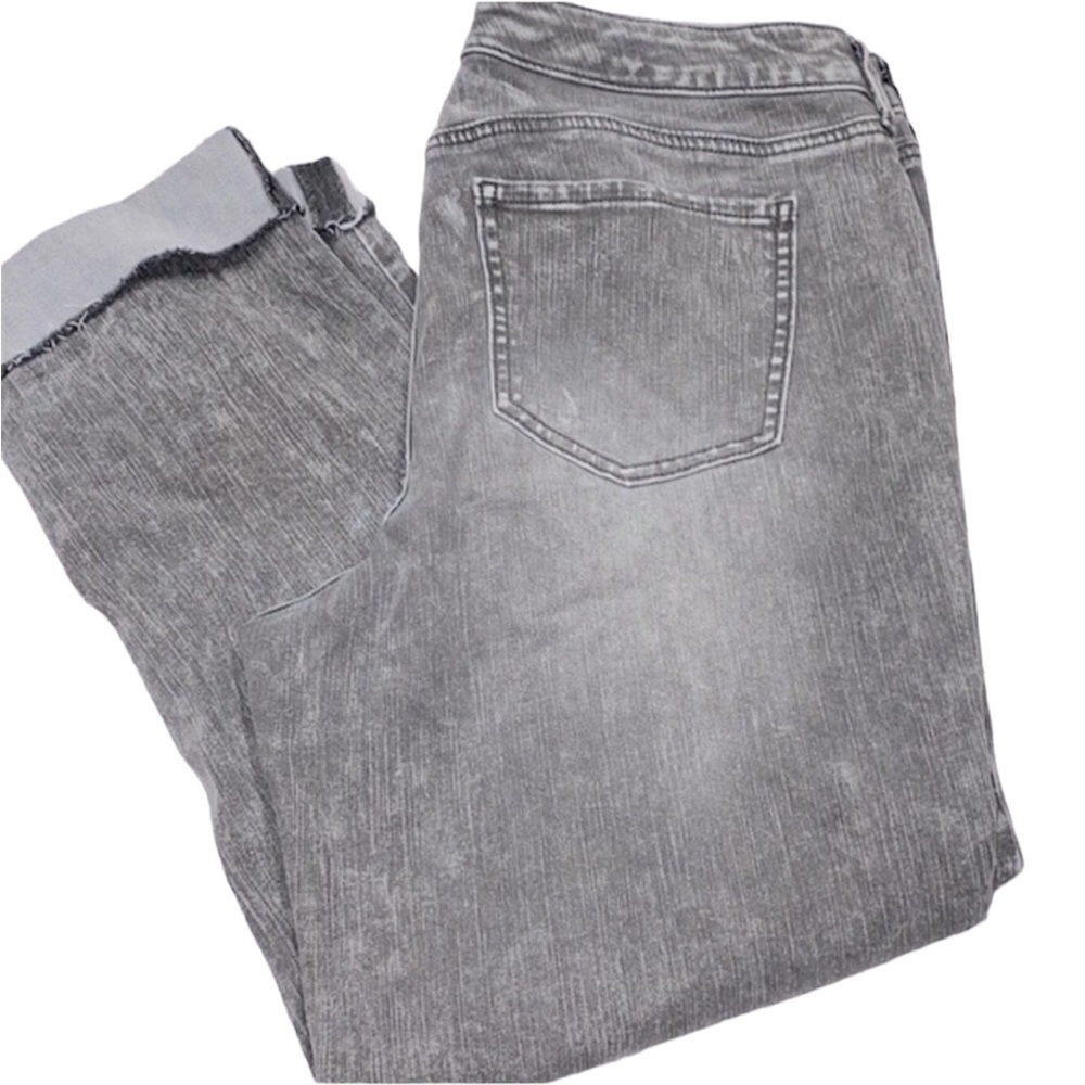 Wonderly grey girlfriend jeans size 12